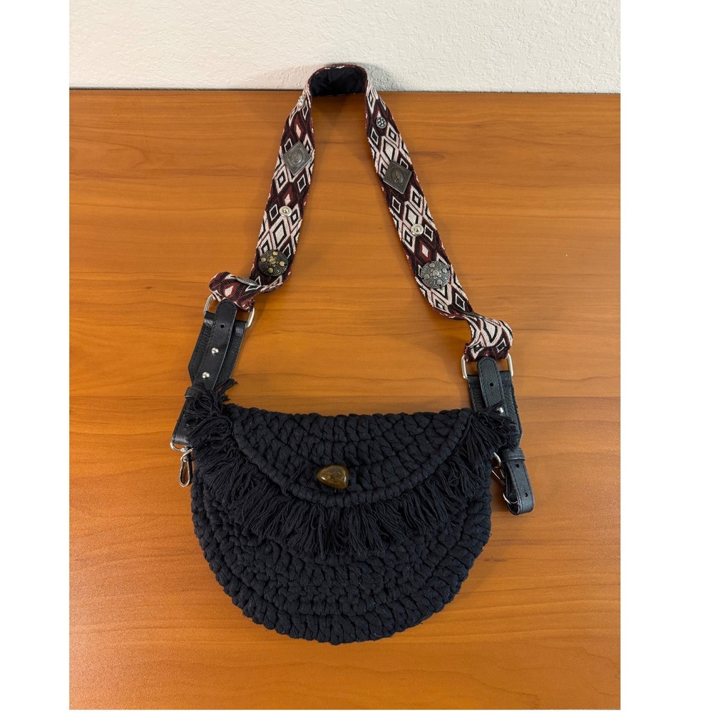 Free People Black Macrame Fringe Crossbody Bag Woven Guitar Strap Stone Detail - Picture 8 of 10